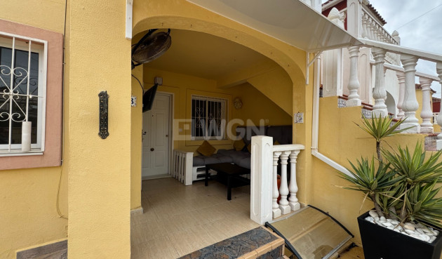 Odsprzedaż - Mieszkanie w bloku - San Miguel de Salinas - Inland