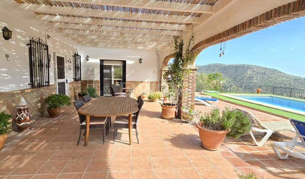 Wiederverkauf - Villa - Alcaucín - Inland