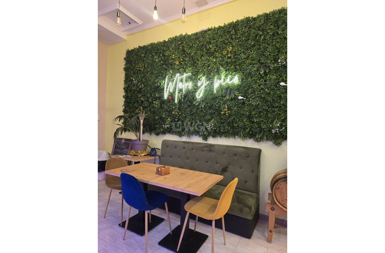 Odsprzedaż - Reklama w telewizji - Torrevieja