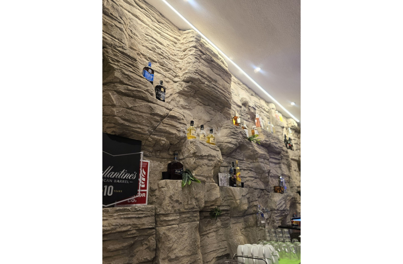 Odsprzedaż - Reklama w telewizji - Torrevieja