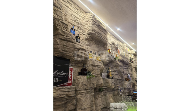 Odsprzedaż - Reklama w telewizji - Torrevieja