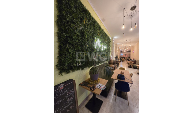 Odsprzedaż - Reklama w telewizji - Torrevieja