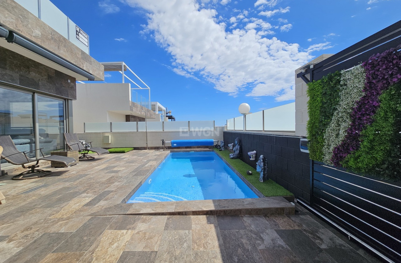 Odsprzedaż - Villa - Villamartin - Costa Blanca
