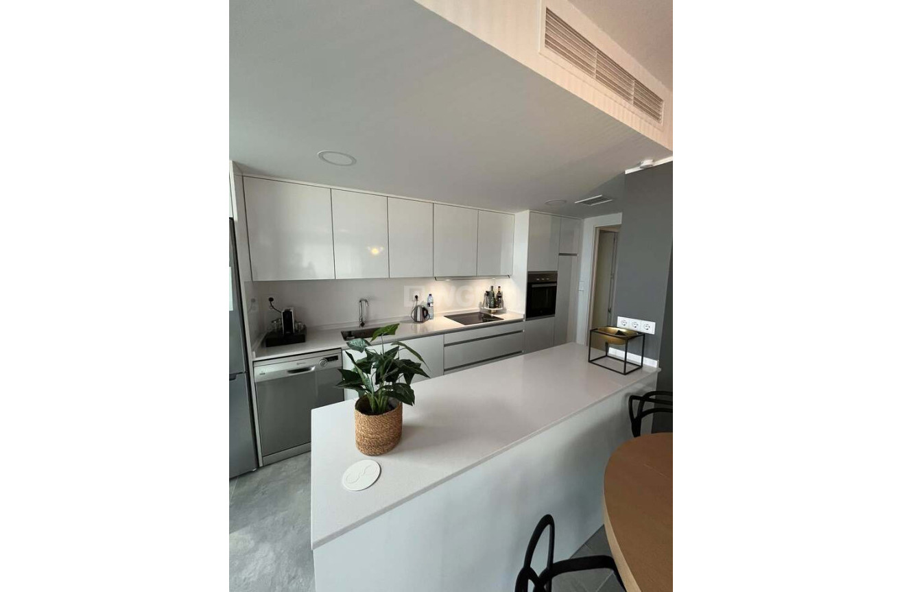 Resale - Apartment / flat - Finestrat