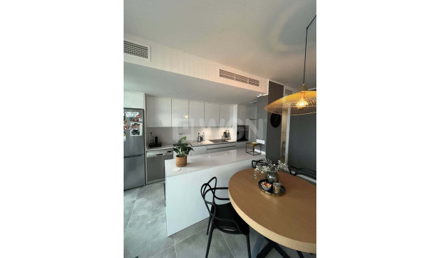 Resale - Apartment / flat - Finestrat