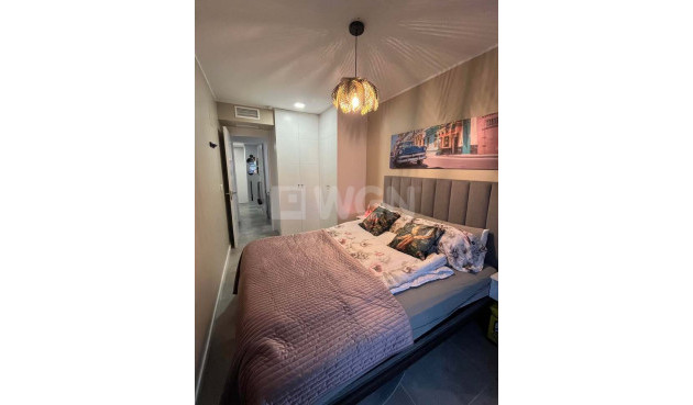 Resale - Apartment / flat - Finestrat