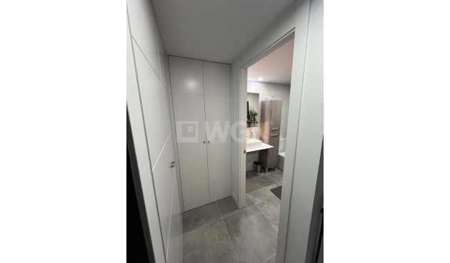 Resale - Apartment / flat - Finestrat