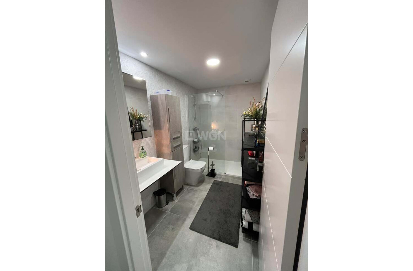 Resale - Apartment / flat - Finestrat