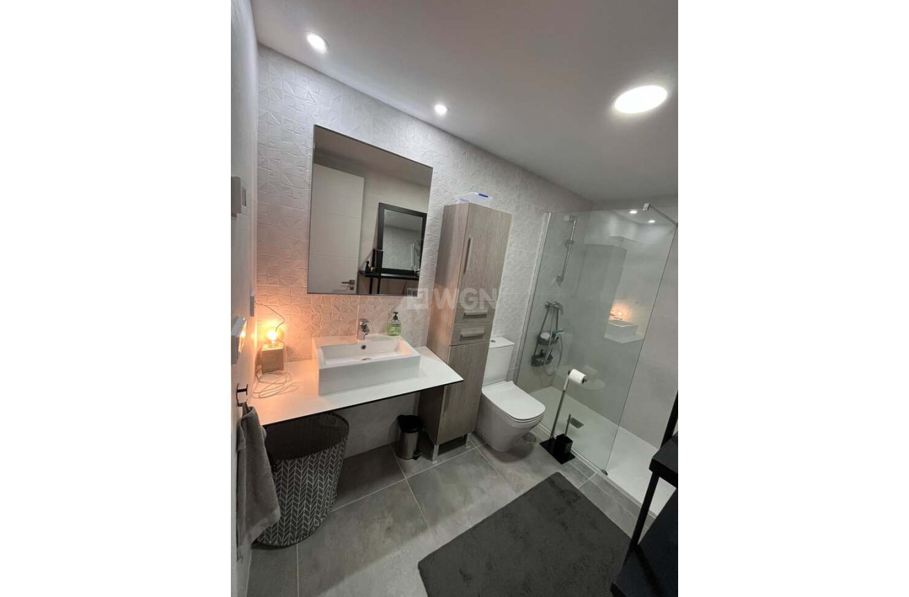 Resale - Apartment / flat - Finestrat