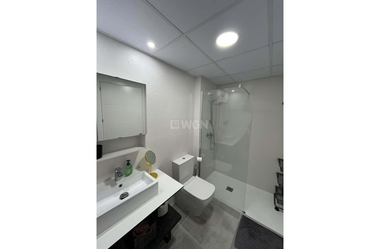 Resale - Apartment / flat - Finestrat