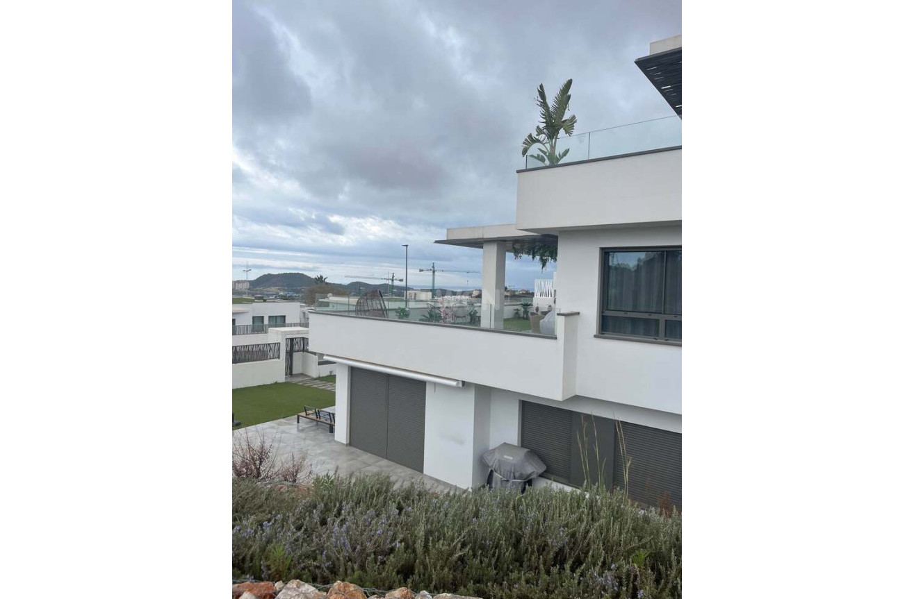 Resale - Apartment / flat - Finestrat