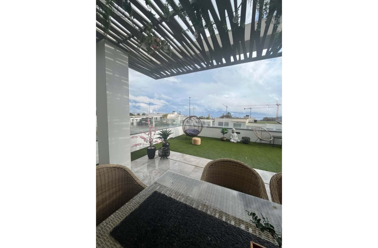 Resale - Apartment / flat - Finestrat