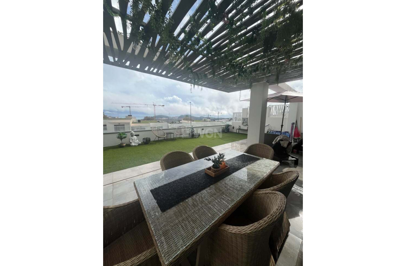 Resale - Apartment / flat - Finestrat