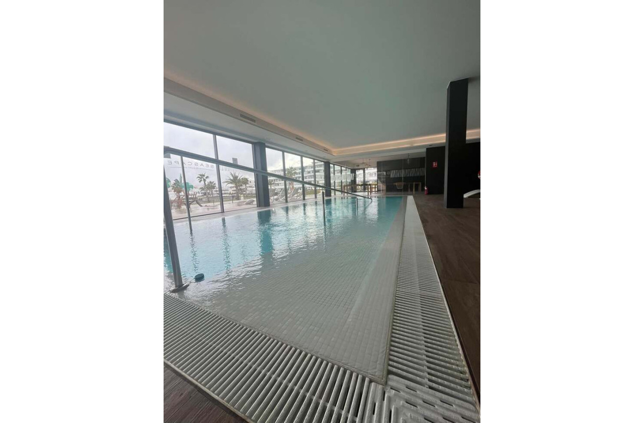 Resale - Apartment / flat - Finestrat