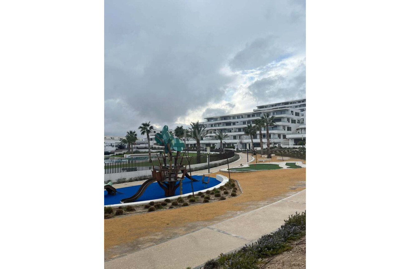 Resale - Apartment / flat - Finestrat