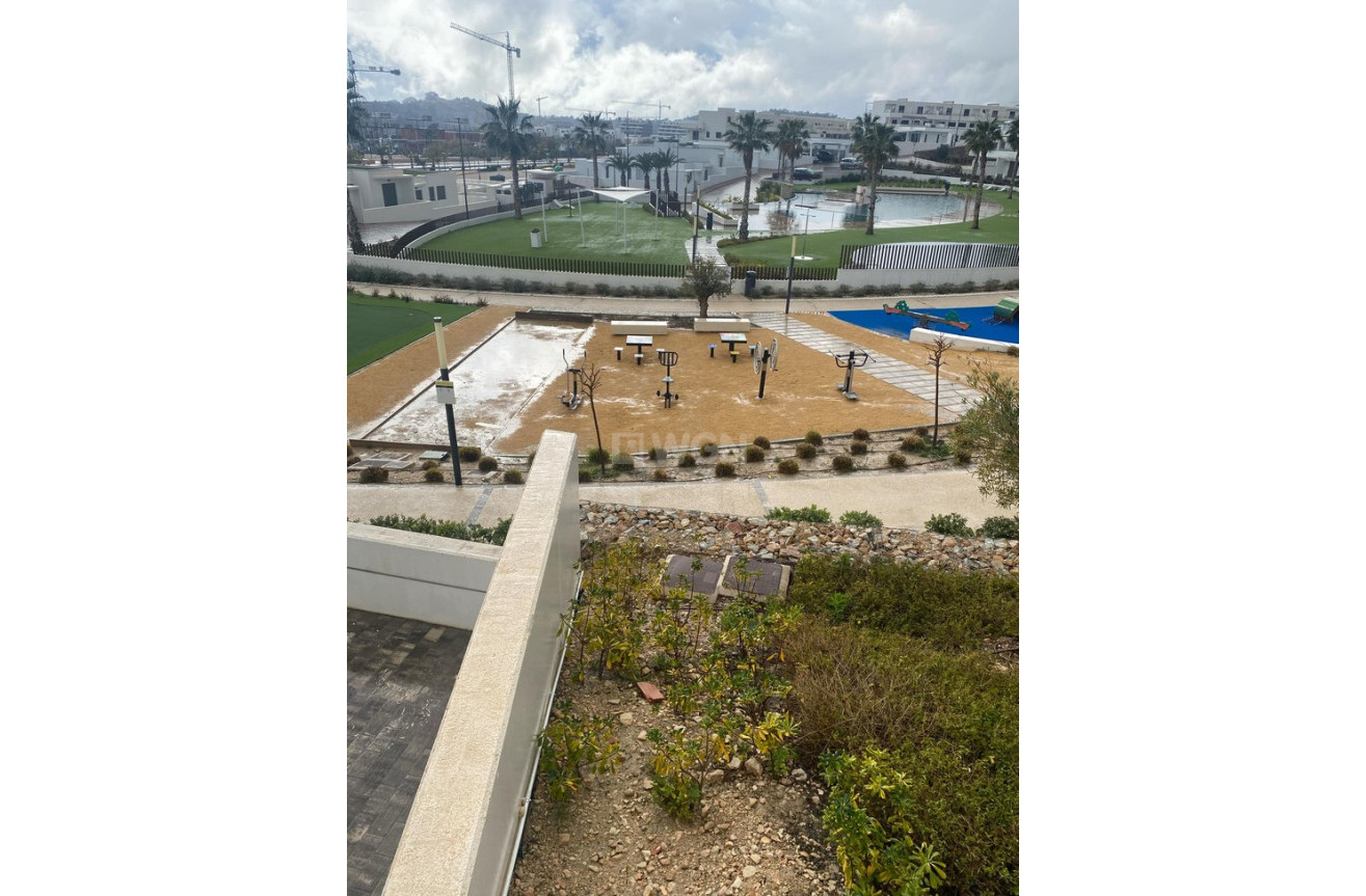 Resale - Apartment / flat - Finestrat