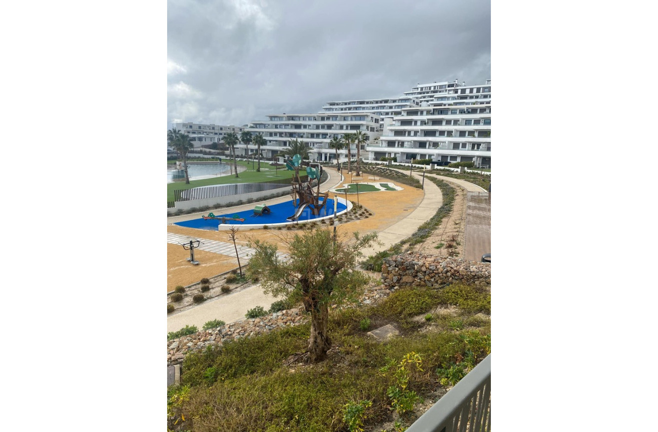 Resale - Apartment / flat - Finestrat