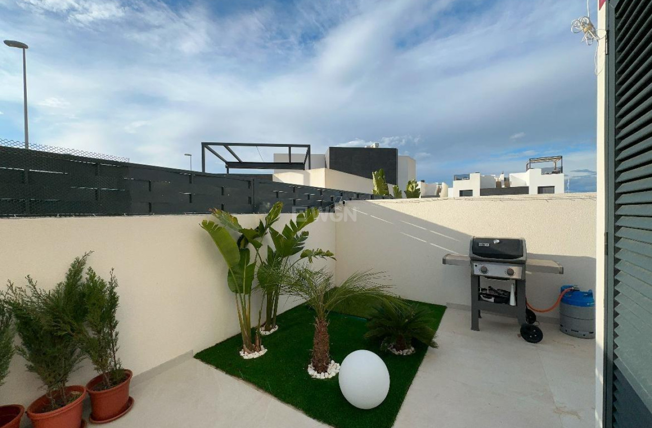 Reventa - Villa - Benijofar