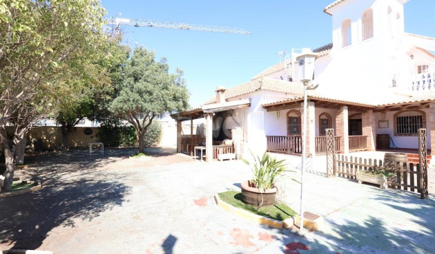 Wiederverkauf - Villa - Orihuela Costa - Costa Blanca