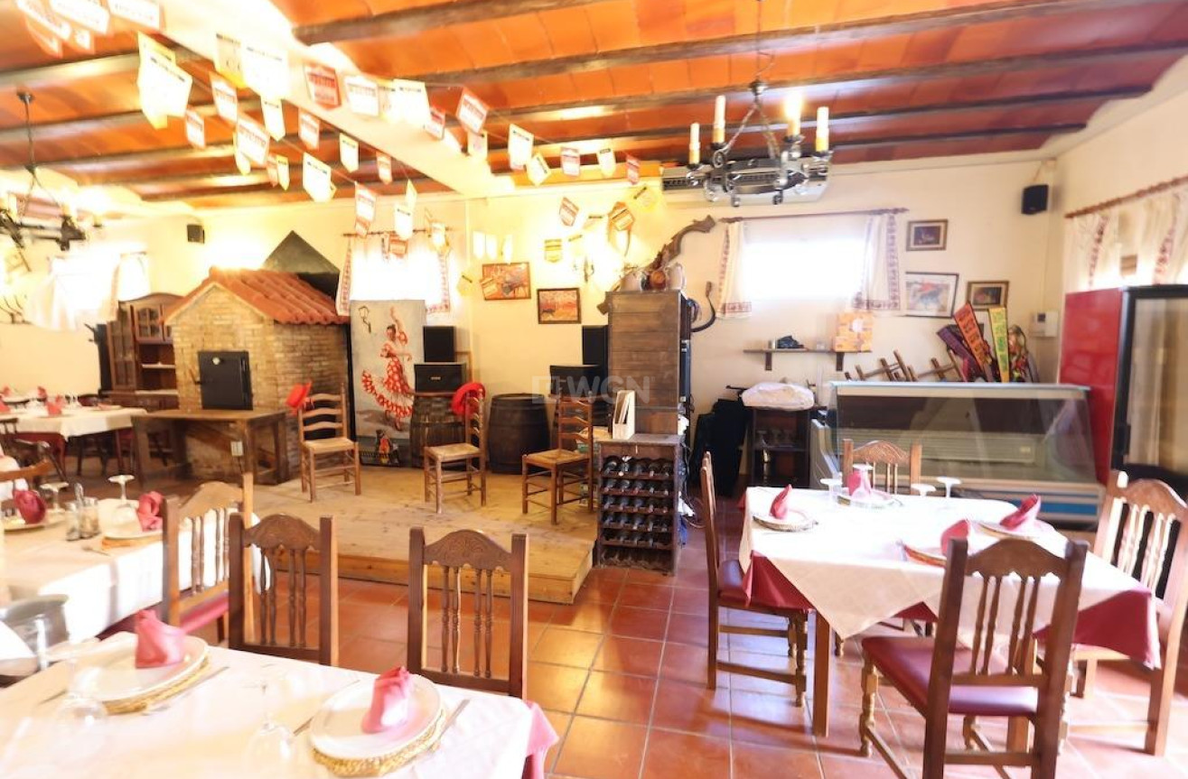 Wiederverkauf - Villa - Orihuela Costa - Costa Blanca