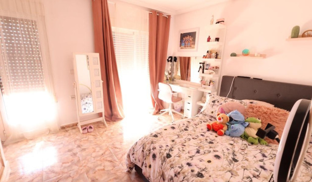 Wiederverkauf - Villa - Orihuela Costa - Costa Blanca