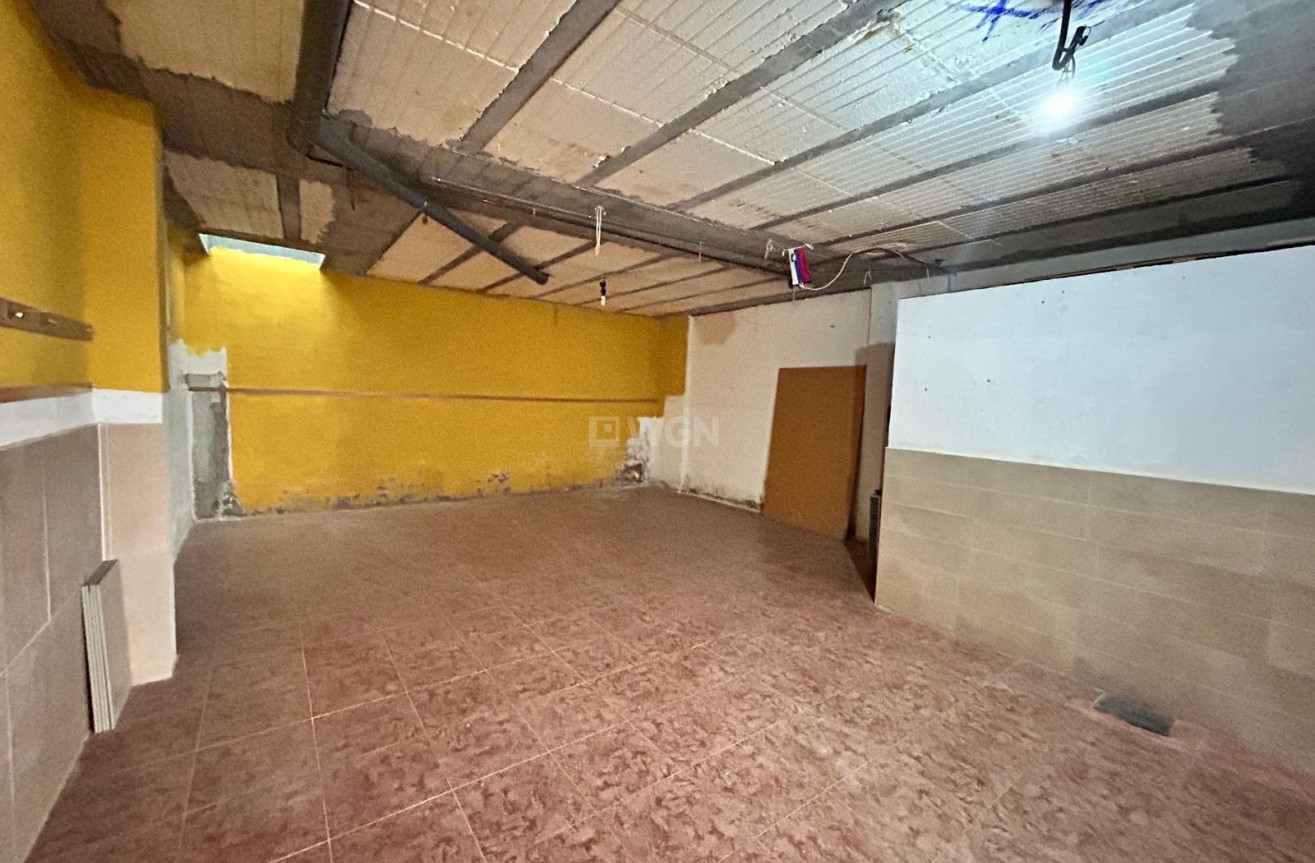 Odsprzedaż - Kamienica - Los Alcázares