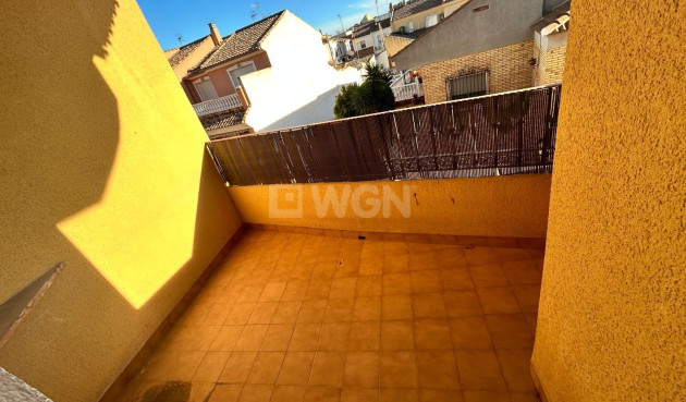 Odsprzedaż - Kamienica - Los Alcázares