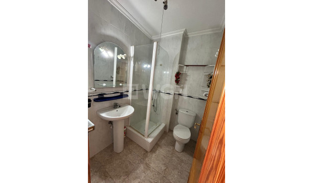 Odsprzedaż - Kamienica - Los Alcázares