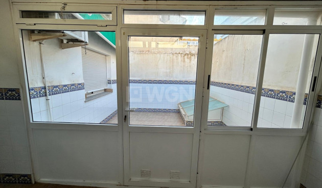 Odsprzedaż - Kamienica - Los Alcázares