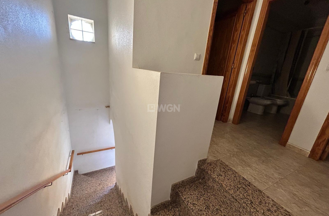 Odsprzedaż - Kamienica - Los Alcázares