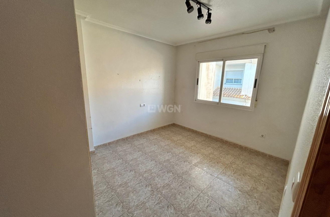 Odsprzedaż - Kamienica - Los Alcázares