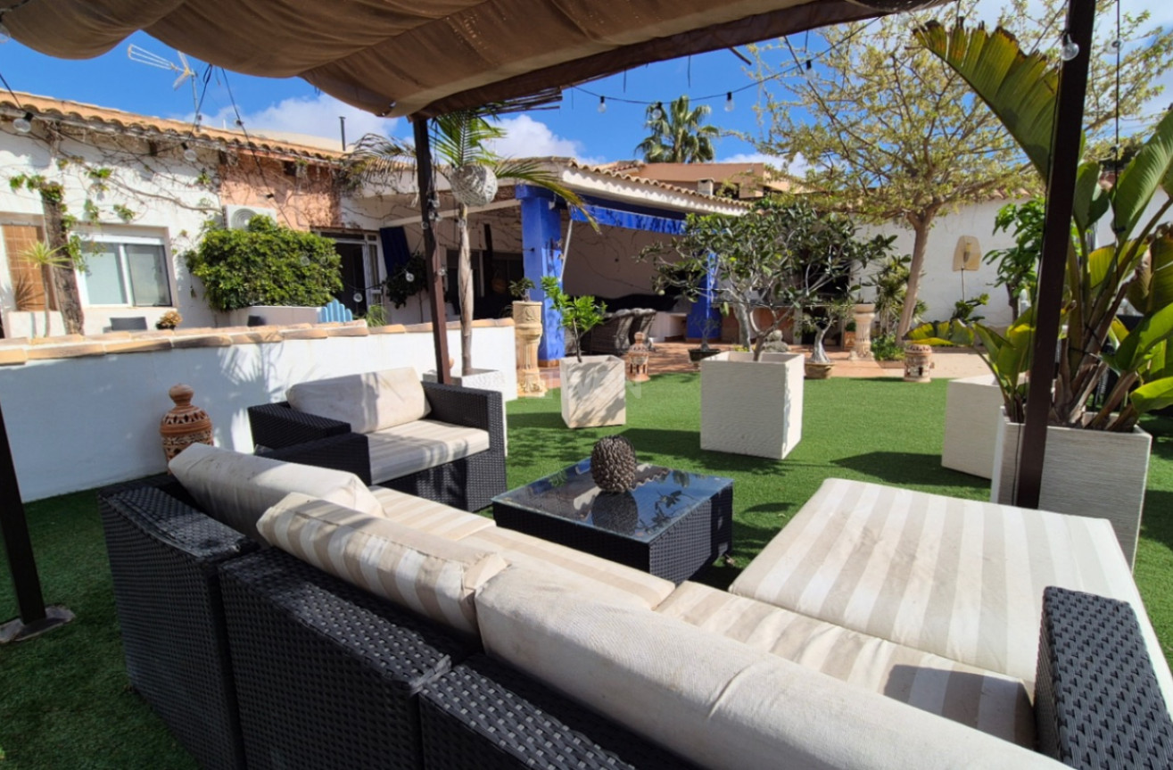 Odsprzedaż - Villa - Torrevieja - Costa Blanca