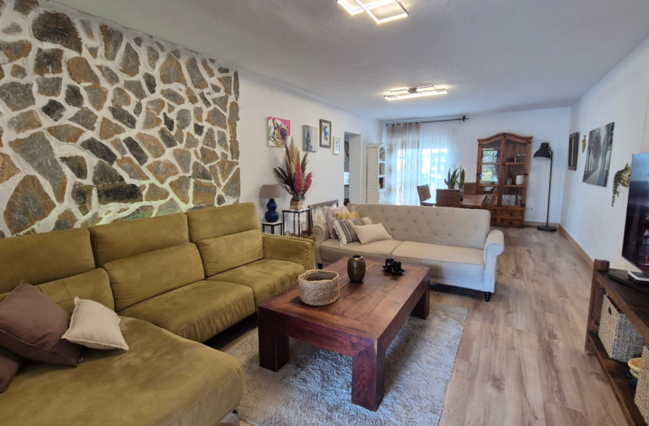Odsprzedaż - Villa - Torrevieja - Costa Blanca
