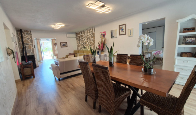 Odsprzedaż - Villa - Torrevieja - Costa Blanca