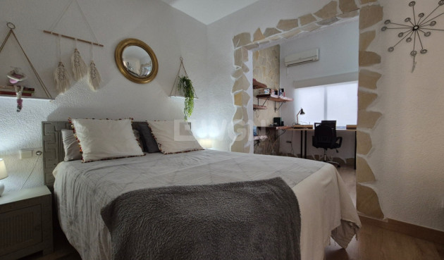 Odsprzedaż - Villa - Torrevieja - Costa Blanca