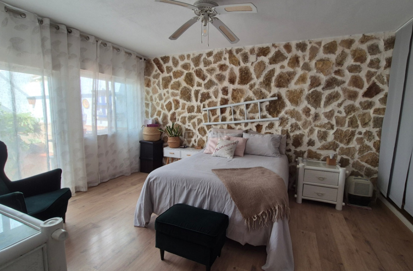 Odsprzedaż - Villa - Torrevieja - Costa Blanca