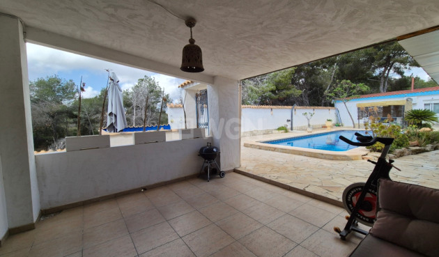 Odsprzedaż - Villa - Torrevieja - Costa Blanca