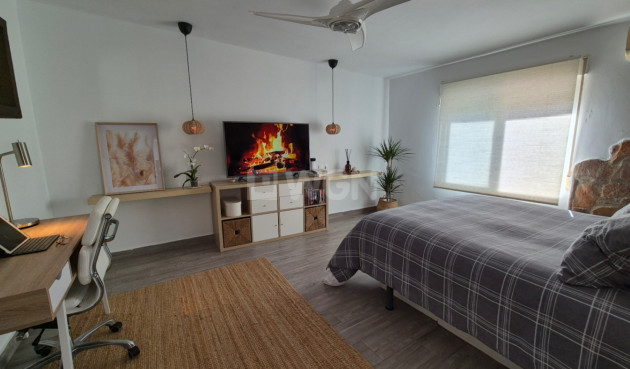 Odsprzedaż - Villa - Torrevieja - Costa Blanca