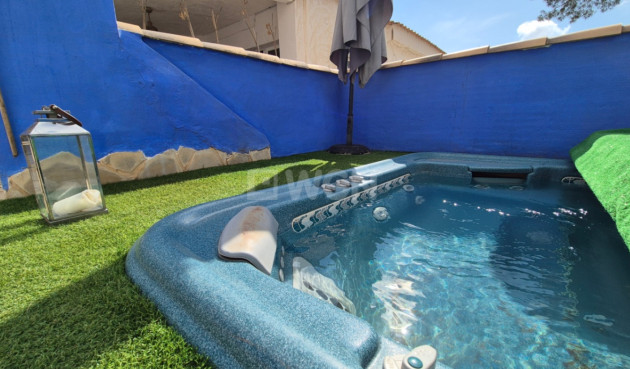 Odsprzedaż - Villa - Torrevieja - Costa Blanca
