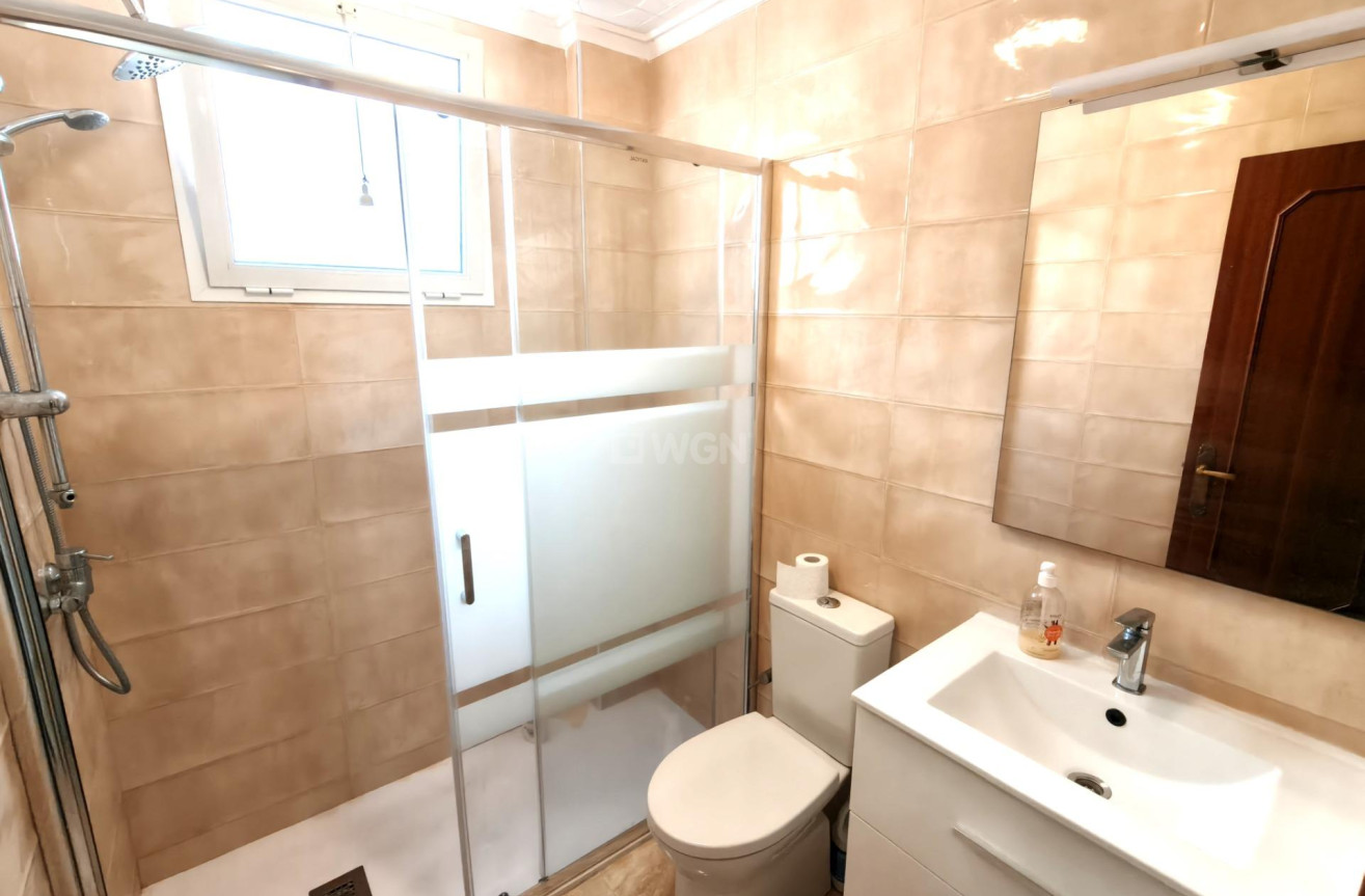 Wiederverkauf - Wohnung - Torrevieja - Centro