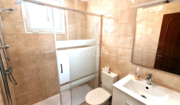 Wiederverkauf - Wohnung - Torrevieja - Centro
