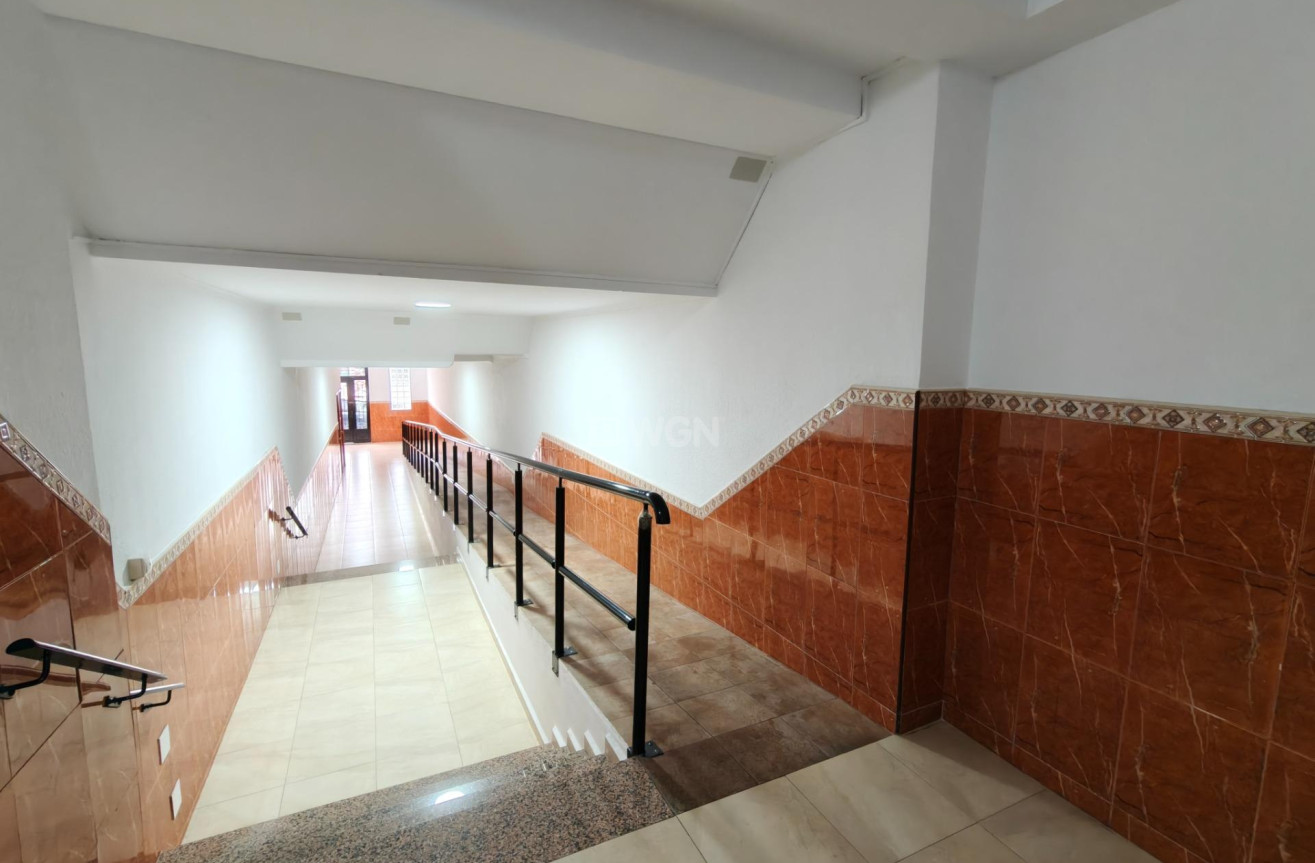 Wiederverkauf - Wohnung - Torrevieja - Centro