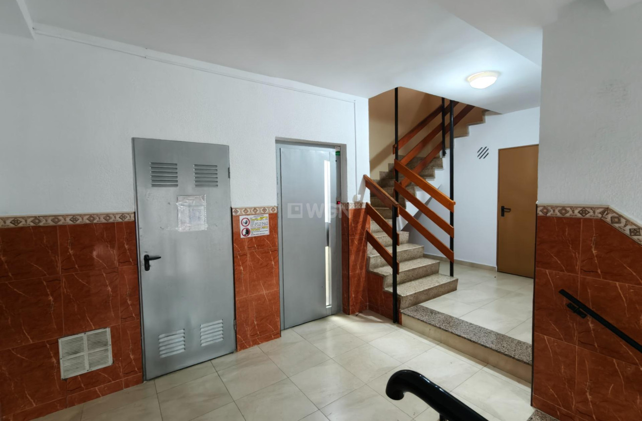Wiederverkauf - Wohnung - Torrevieja - Centro