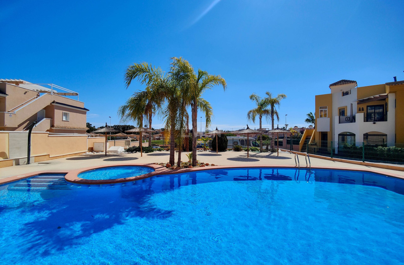 Wiederverkauf - Wohnung - Orihuela Costa - Costa Blanca