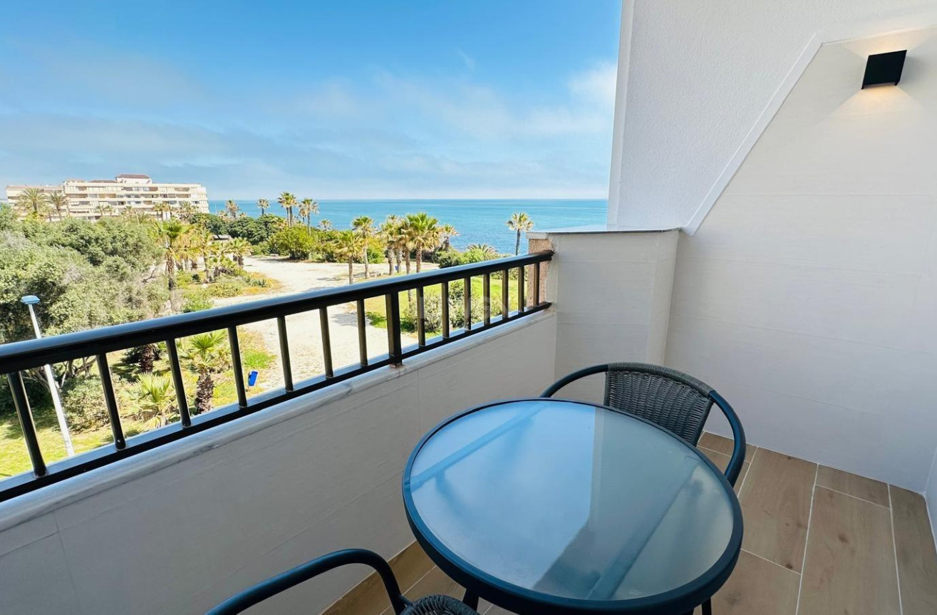 Wiederverkauf - Wohnung - Torrevieja - Cabo Cervera