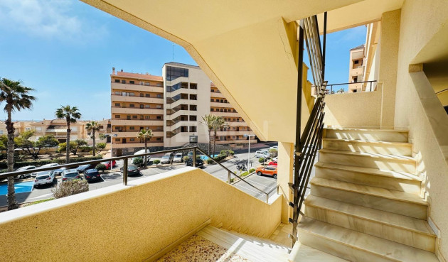 Wiederverkauf - Wohnung - Torrevieja - Cabo Cervera