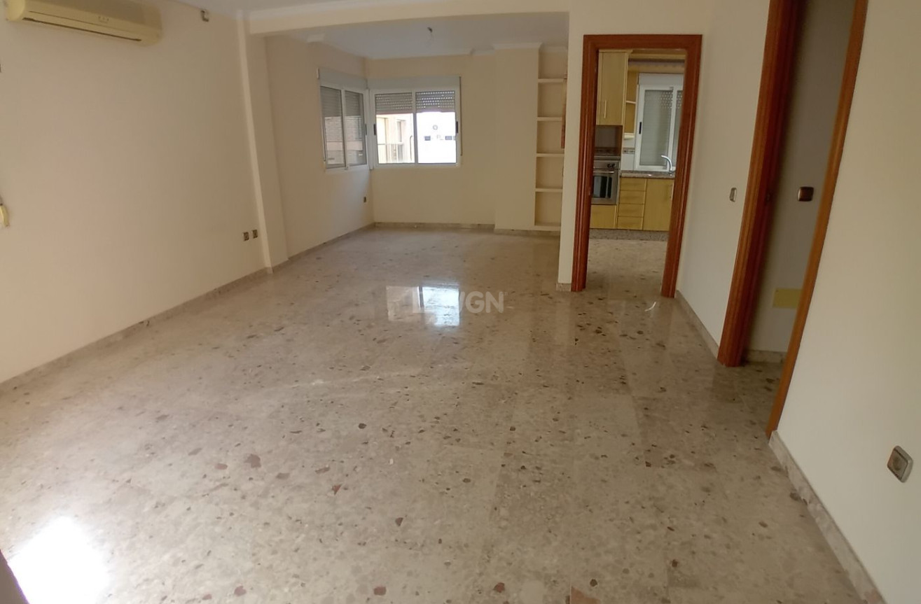 Odsprzedaż - Mieszkanie w bloku - Puerto de Mazarron - Puerto De Mazarrón