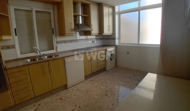 Odsprzedaż - Mieszkanie w bloku - Puerto de Mazarron - Puerto De Mazarrón