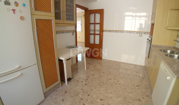 Odsprzedaż - Mieszkanie w bloku - Puerto de Mazarron - Puerto De Mazarrón