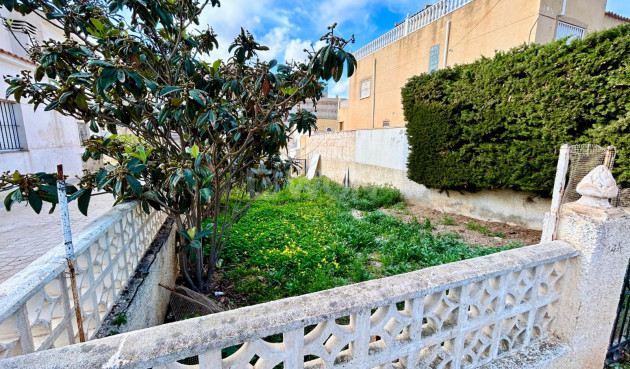 Resale - Plot / Land - Torrevieja - Costa Blanca